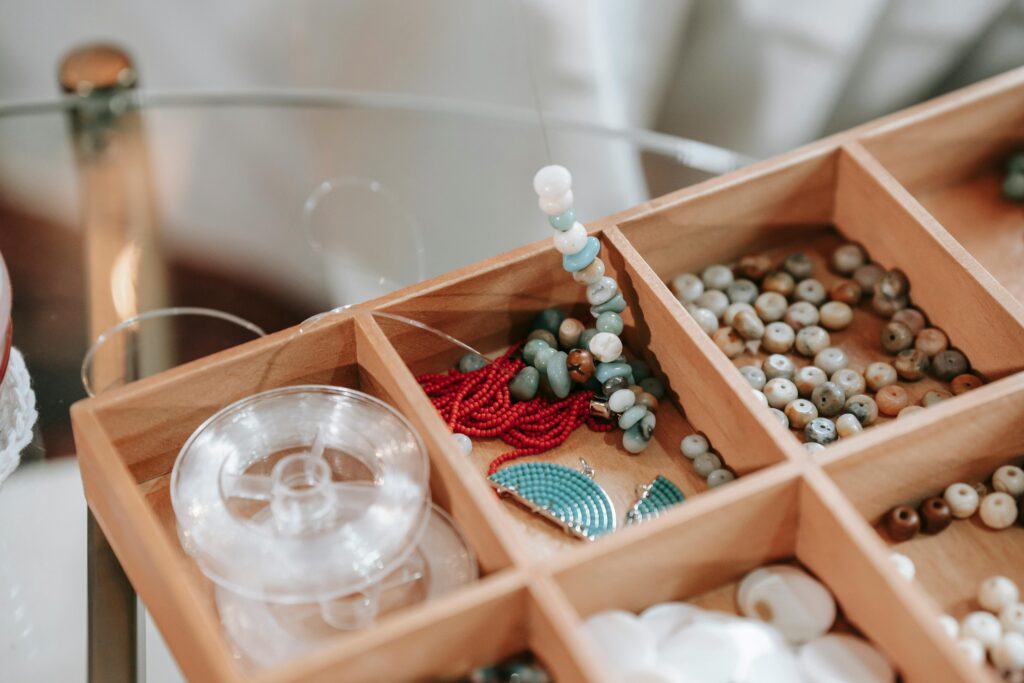 jewelry making kits for adults